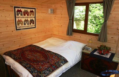 Ewhurst Green Other | Dogwood Cabin