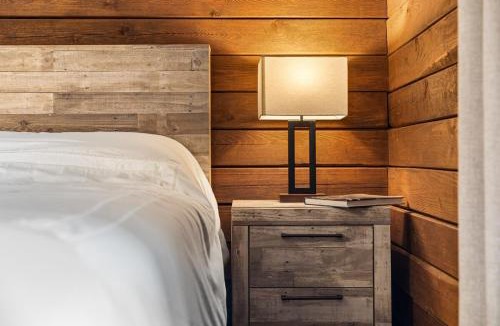 Clyde House | Dogwood Cabin