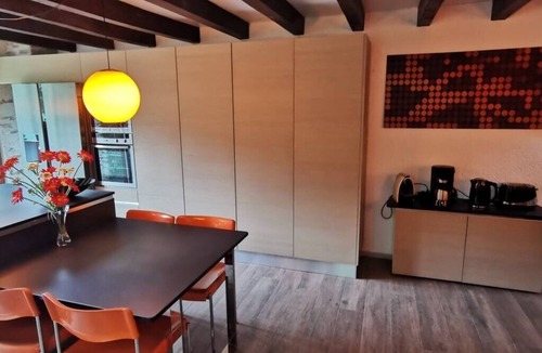 Bussiere-Saint-Georges House | Dolaine des Capucins