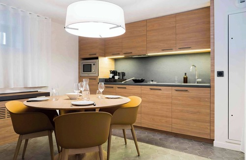 Jouy-en-Josas Hotel | Dolce By Wyndham Versailles - Domaine Du Montcel
