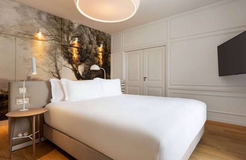 Jouy-en-Josas Hotel | Dolce By Wyndham Versailles - Domaine Du Montcel