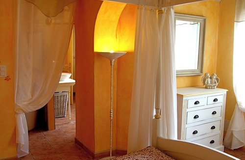 Mondragon House | Dolce Vita