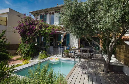 Saint-Henri House | Dolce Vita: Renovated house with swimming pool and sea view in Marseille