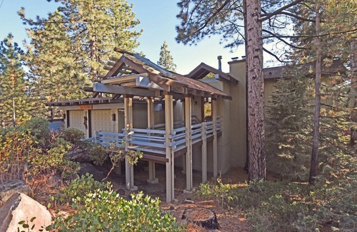 Lake Forest House | Dollar Point Delight