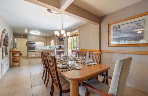 Lake Forest House | Dollar Point - Dog OK - Lakeview - Hot Tub