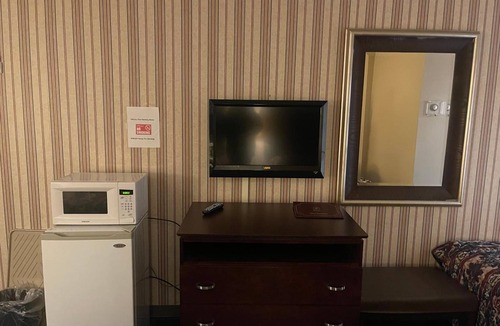 Albion Hotel | Dollinger's Motor Inn