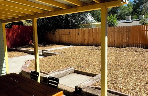 Aztec House | Dolly, Aztec's Adorned Abode - Downtown 3-bedroom with WiFi, privacy & charm