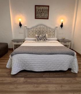 Alarcon Bed & Breakfast | Dolly Baby