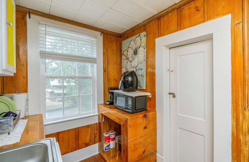 Wetumpka House | Dolly II Spacious 4-BR home in Wetumpka-Short walk to downtown & riverfront park