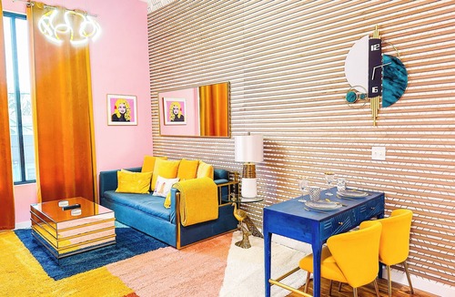 North Nashville Apartment | Dolly's Art Deco: Luxe Stay Near Broadway