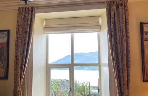 Warrenpoint House | Dolly's Cottage on the Bay