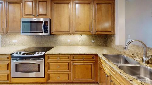 Pismo Beach Resort | Dolphin Bay Resort and Spa
