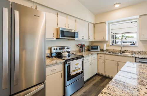 Marco Island House | DOLPHIN BUNGALOW! Remodeled water front getaway in the heart of Old Marco