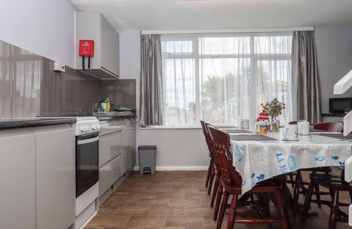 Dawlish Warren Cottage | Dolphin Chalet