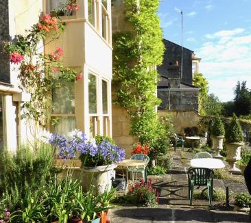 Batheaston Bed & Breakfast | Dolphin House