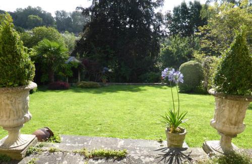 Batheaston Bed & Breakfast | Dolphin House