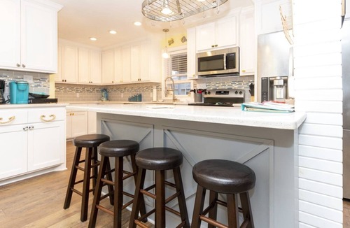 City-by-the Sea House | Dolphin Paradise | Pet Friendly + Water Views