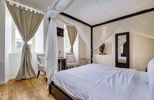 Veli Losinj Hotel | Dolphin Suites Hotel