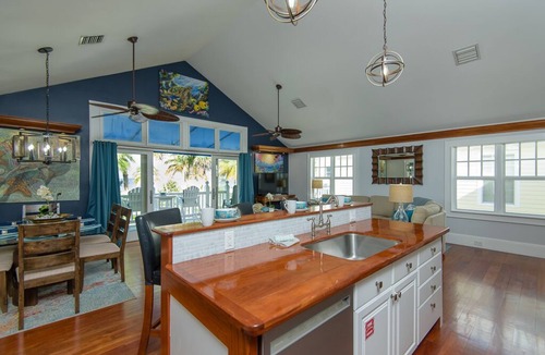 Truman Annex House | DOLPHIN WATCH at the Truman Annex in Key West