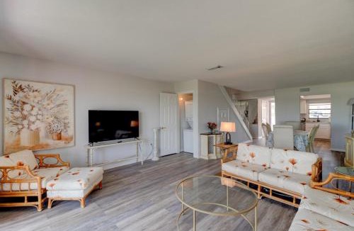 Southern Shores House | Dolphin Watcher 2 Bed Townhouse