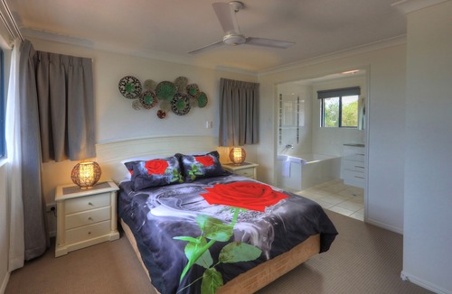 Tin Can Bay Apartment | Dolphin Waters Tin Can Bay