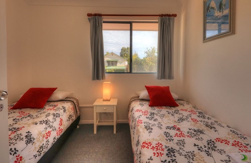 Tin Can Bay Apartment | Dolphin Waters Tin Can Bay