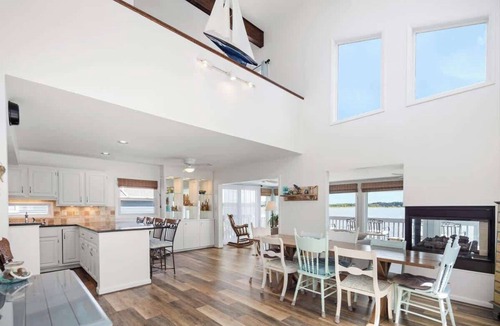 Ocean Pines House | Dolphins Chance - Beautiful Waterfront!