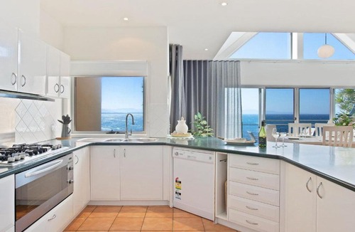 Culburra Beach House | Dolphins Den - panoramic views