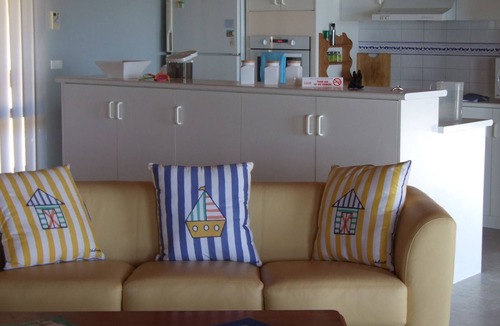 Penneshaw House | Dolphins Encounter Luxury entire HOUSE