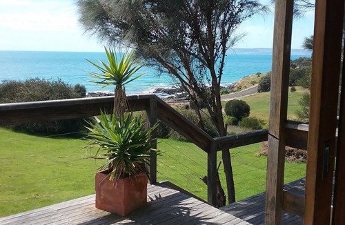 Penneshaw House | Dolphins Encounter Luxury entire HOUSE