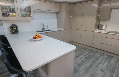 Dinas Cross Cottage | Dolwern