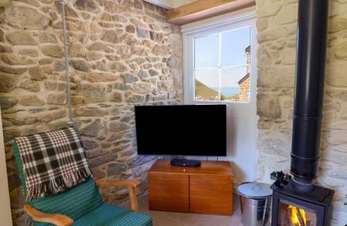 Llandyssiliogogo House | Dolwylan Barn