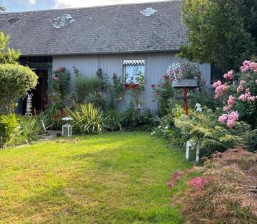 Livarot Bed & Breakfast | Dom’s Garden