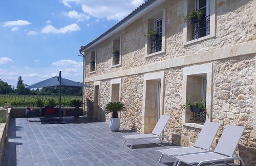 Saint-Louis-De-Montferrand House | DOMAINE DE GUILLEMIN