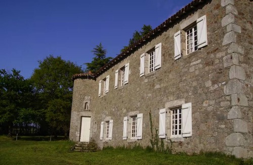 Saint-Michel-Mont-Mercure House | Domaine du Puy Bobet : Unique view & Charm 10 pers