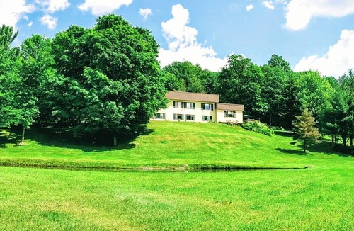Sutton Ski Chalet | Domain of the 373 Lost Keys