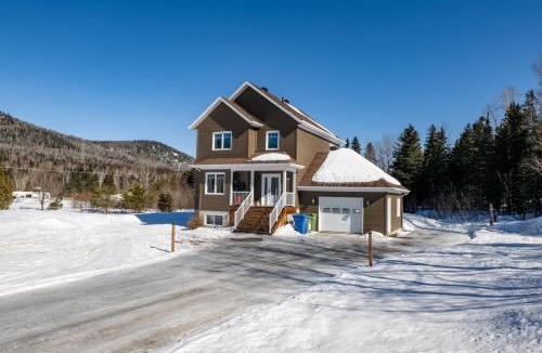 Baie-St-Paul House | Domaine à Blue