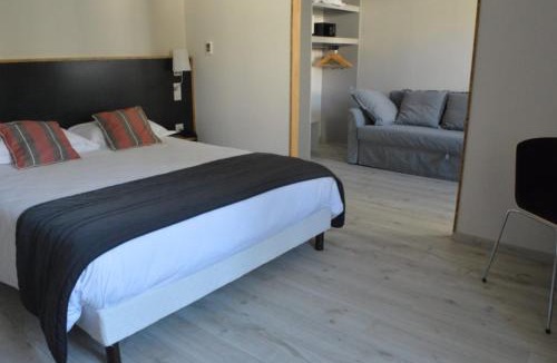 Mauleon-Licharre Hotel | Domaine AGERRIA