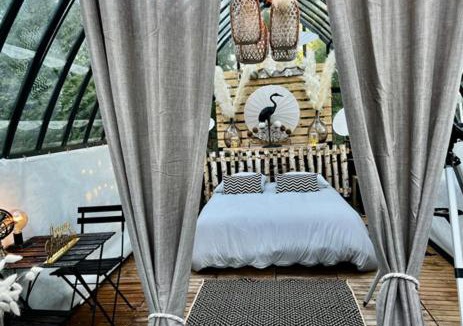 Livry House | Domaine Albizia