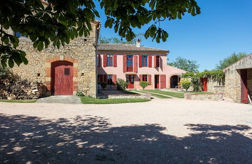 Montmaur House | * DOMAINE ANGUYALES *