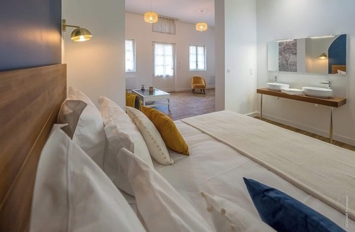 Distre Bed & Breakfast | Domaine Beaumont - Vignoble & Maison d'Hôtes Vigneronne
