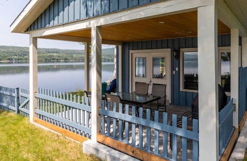 Pohenegamook Ski Chalet | Domaine Bleu | Lakefront & Private Beach