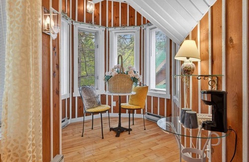 Saint-Alexis-des-Monts House | Domaine Rivière Sacacomie - L'Alexia