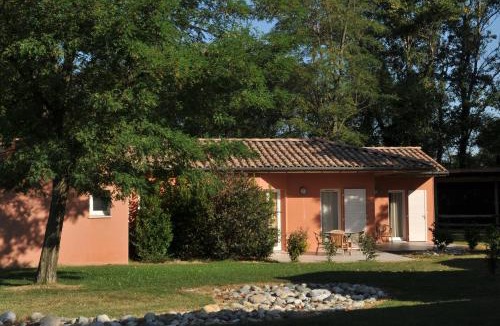 Chateauneuf-sur-Isere Resort | Domaine d'Agrippa Valence