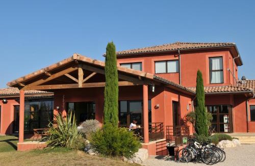 Chateauneuf-sur-Isere Resort | Domaine d'Agrippa Valence
