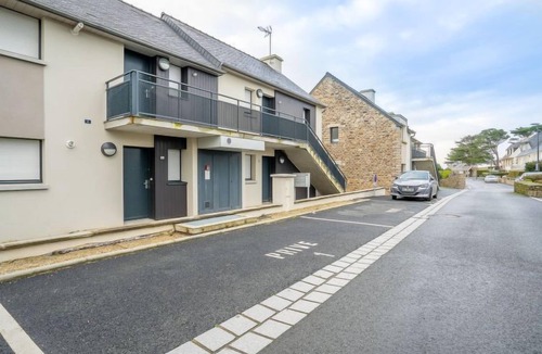 Rotheneuf-Le Pont Apartment | Domaine d'Augustin Apt B01 by Interhome