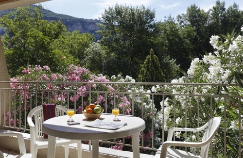 Vallon-Pont-d'Arc Apartment | Domaine de Chames ST6V