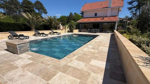 Sanguinet House | DOMAINE D'ONCE