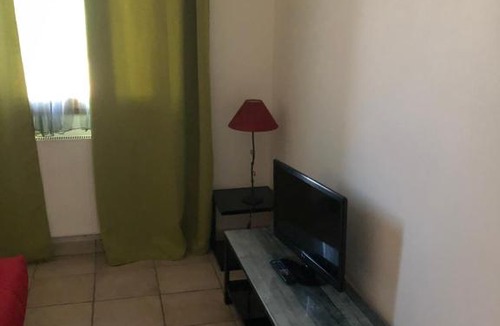 Villemoirieu House | Domaine de Bienassis