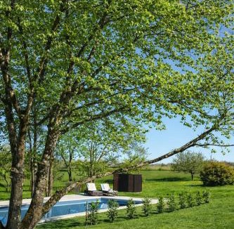 Sainte-Sabine-Born House | Domaine de Chaupre